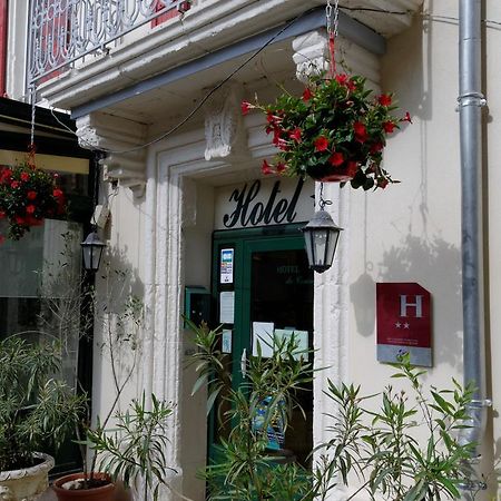 Hotel Du Commerce Pont-Saint-Esprit Εξωτερικό φωτογραφία